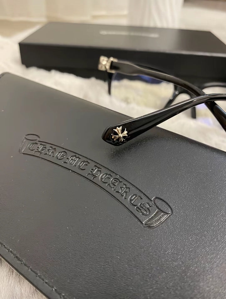 Black Cox Ucker Frames