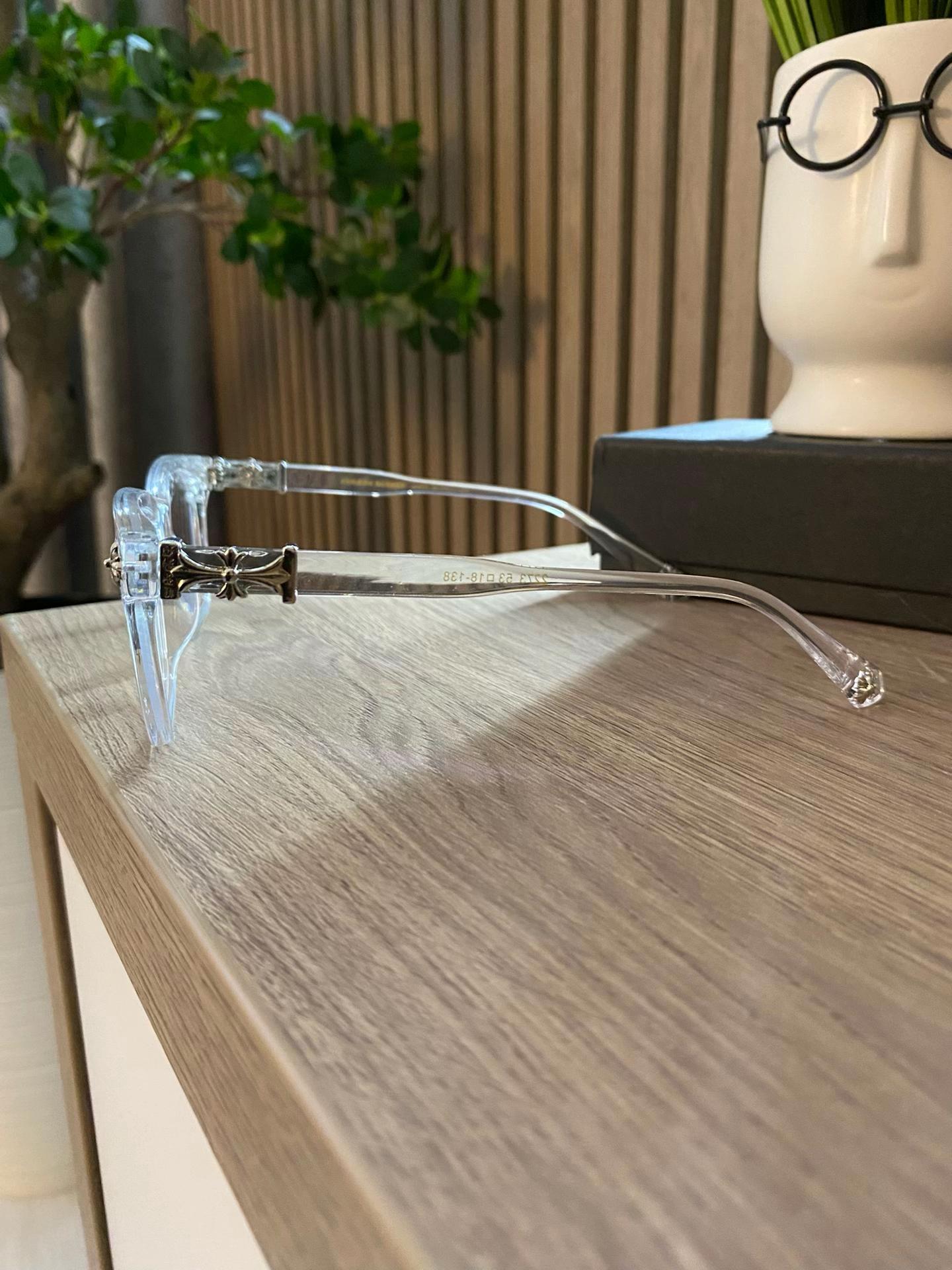 Clear Cox Ucker Frames